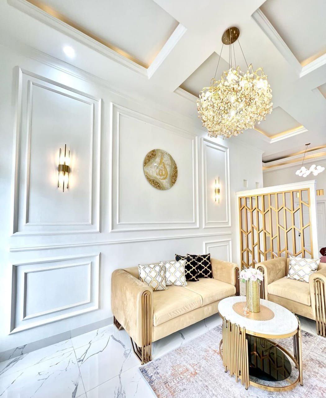 Wall Moulding Service