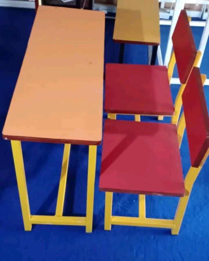 2 Seater Nursery Class Table With Chair