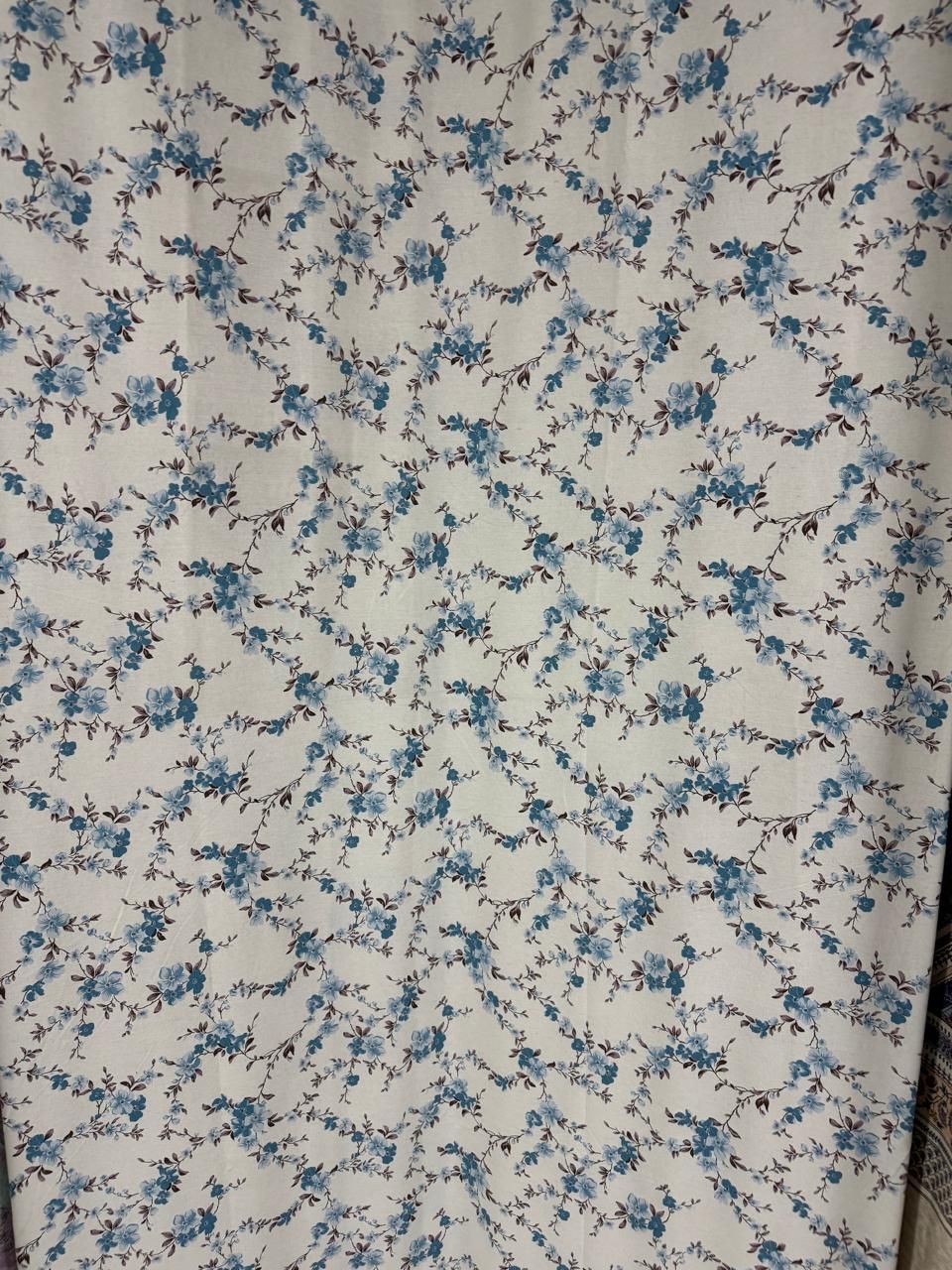 Blue Floral Pattern Pure Cotton Printed Bedsheet Fabric
