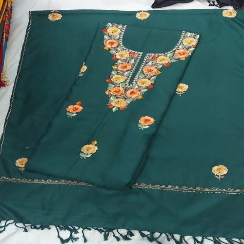 Ladies V-Neck Floral Woolen Embroidery Suit