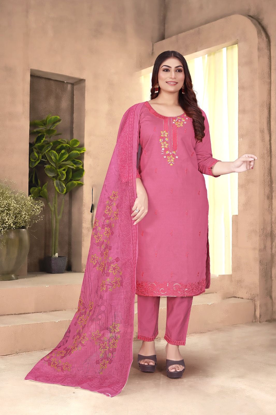 Dark Pink Pure Gadhwal Embroidered Ladies Kurta Set