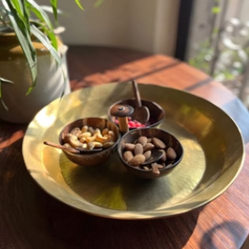 Coconut Shell Gummies Holder