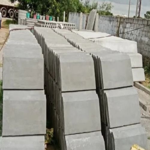 RCC Road Divider