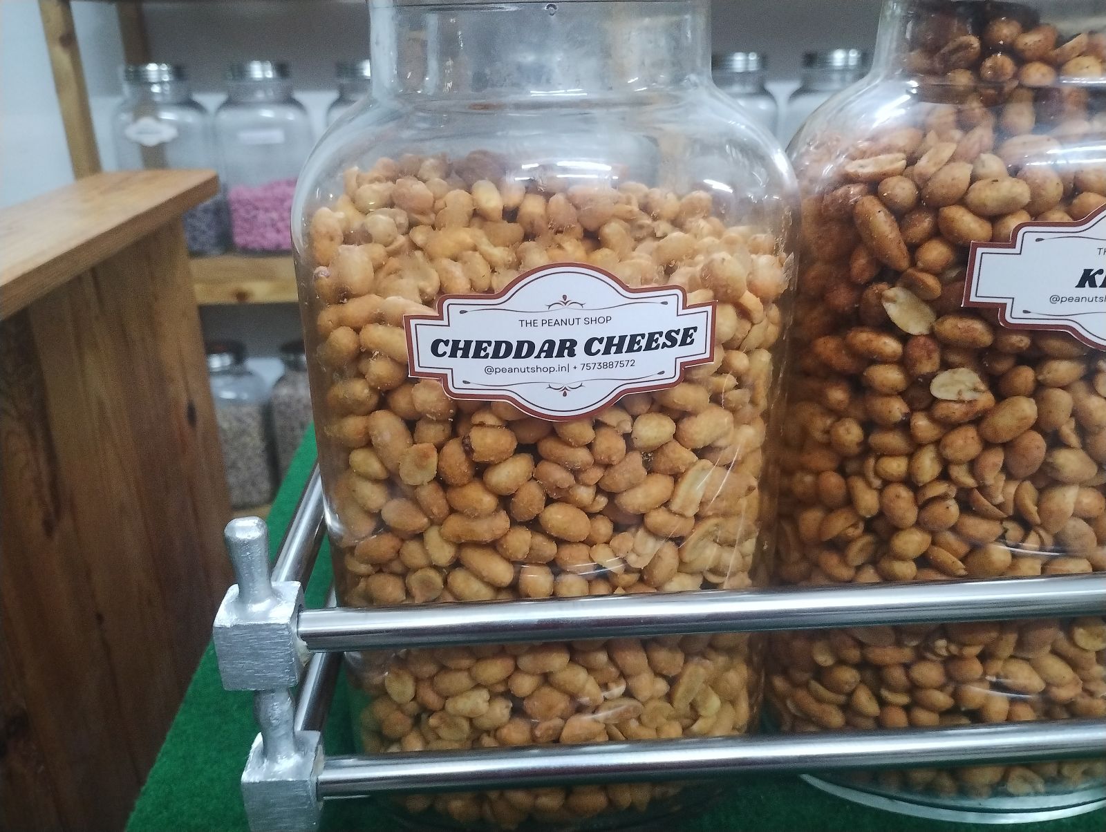 Cheese Flavored Roasted Peanut