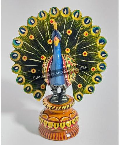 Wooden Handicraft Showpiece