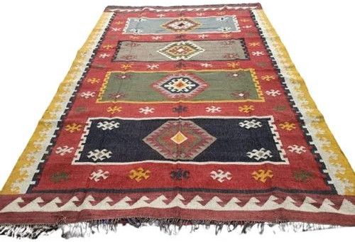 Multicolor Hand Tufted Jute Carpet