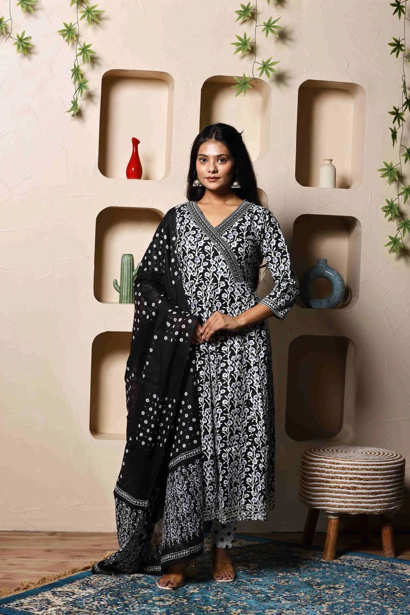 Kaari Noor Anarkali Suit Set