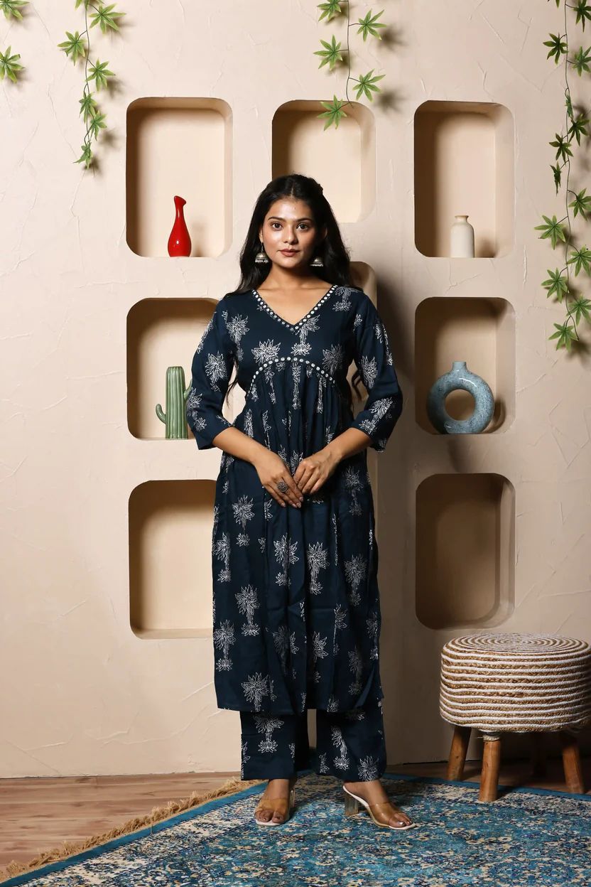 Neel Tara Kurta Set