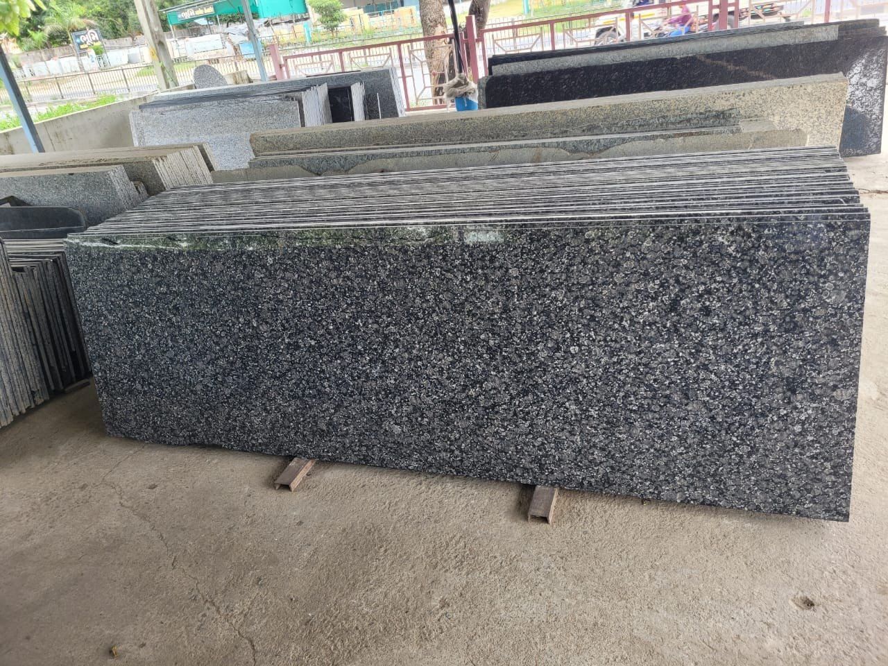 18mm Crystal Blue Granite Slab