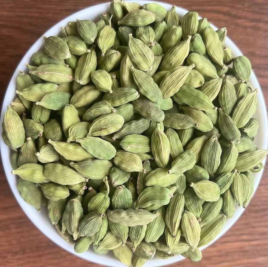 Small Green Cardamom