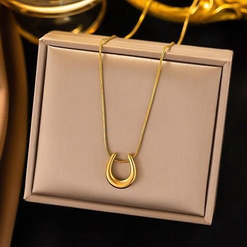 Anti Tarnish Stainless Steel Golden U Shaped Pendant
