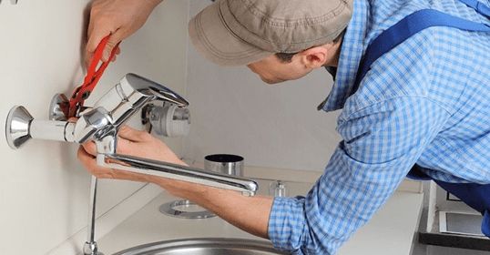 Plumbing Hardware Installation & Maintenance Service