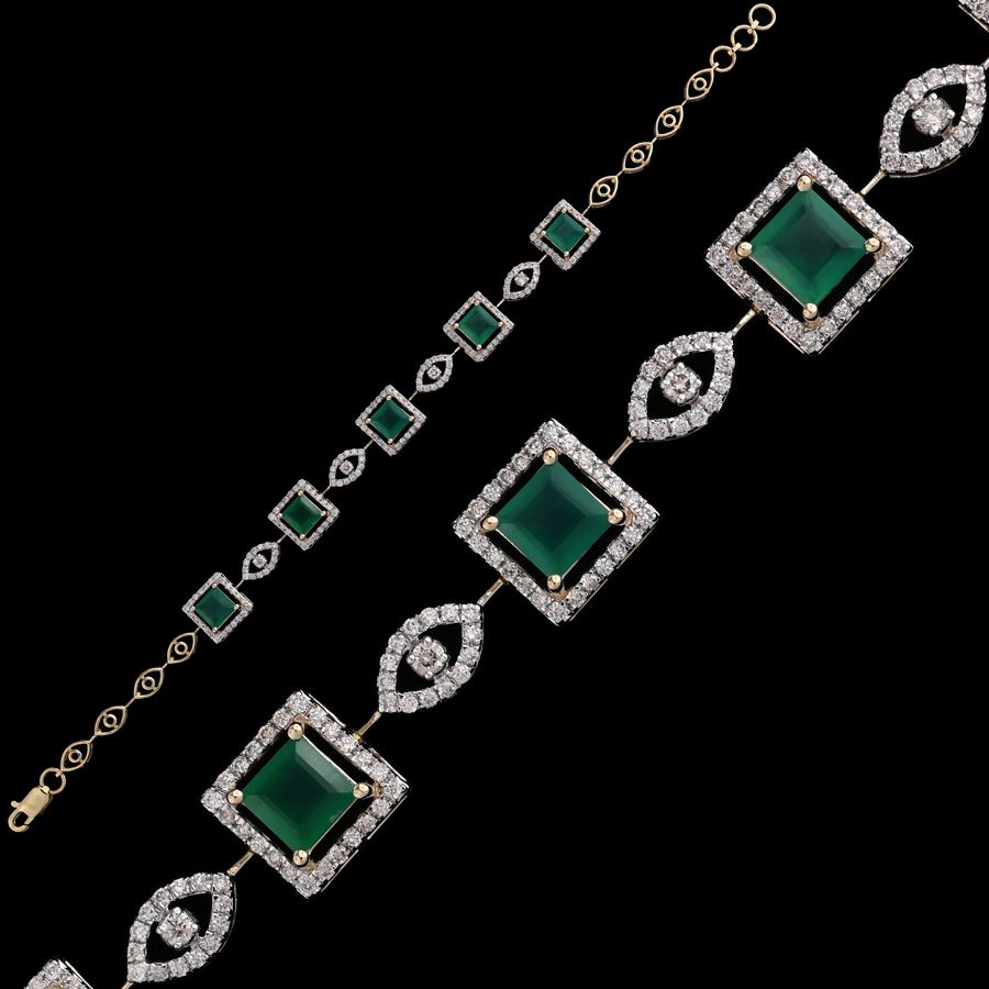 18k Gold Square Cut Emerald Diamond Bracelet