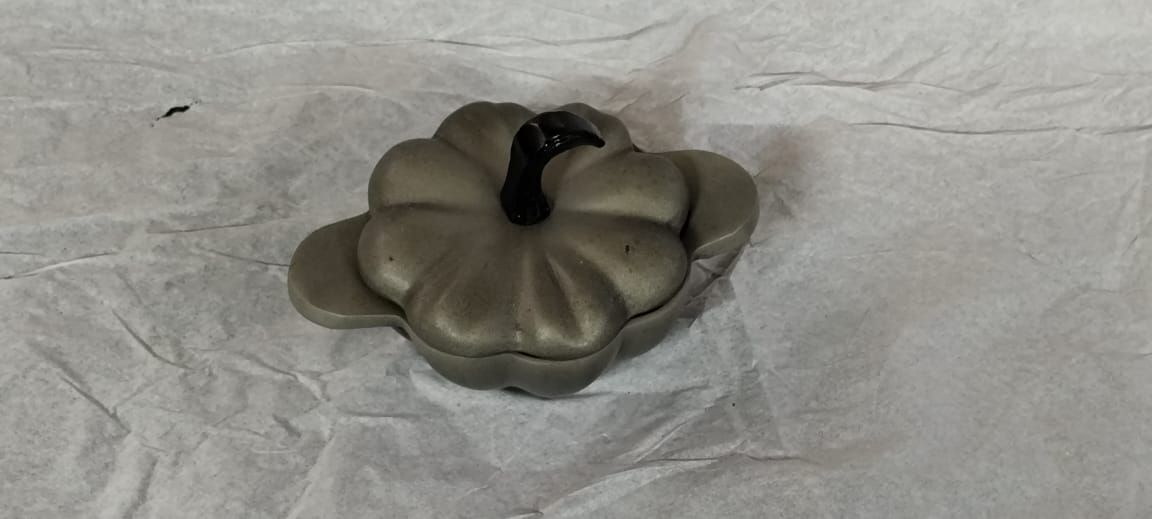 Cast  Aluminium Pumpkin Shape Bowl