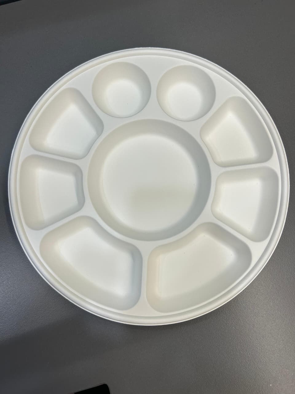 Round Multi Compartment Sugarcane Bagasse Thali Plates