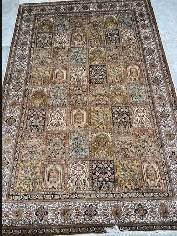 Kashan Hand Knotted Kashmiri Pure Silk Carpet