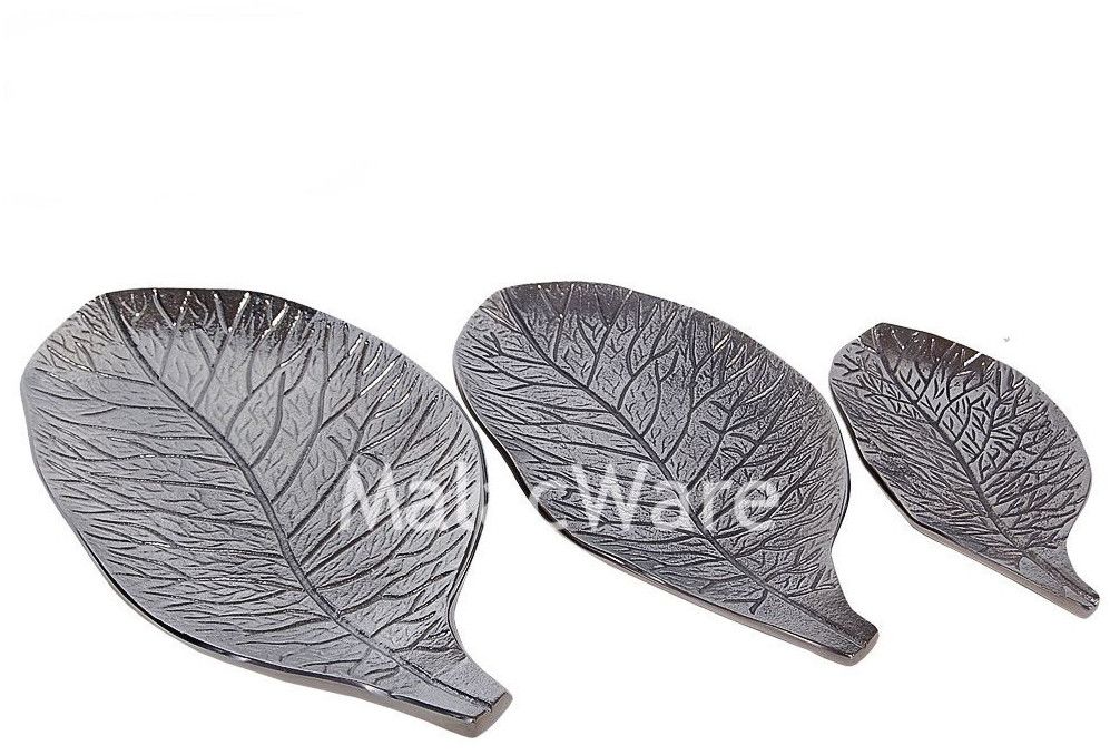 Leaf Shape Silver Finish Metal Tray