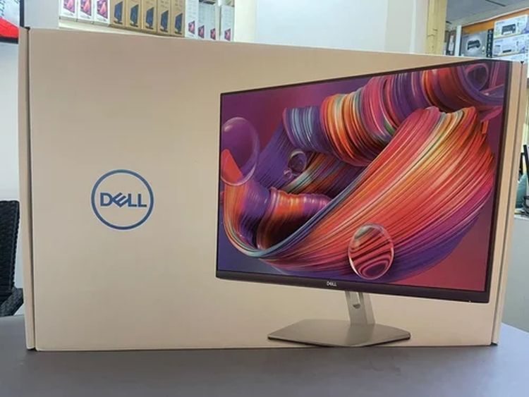 27 Inch LED Dell Monitor