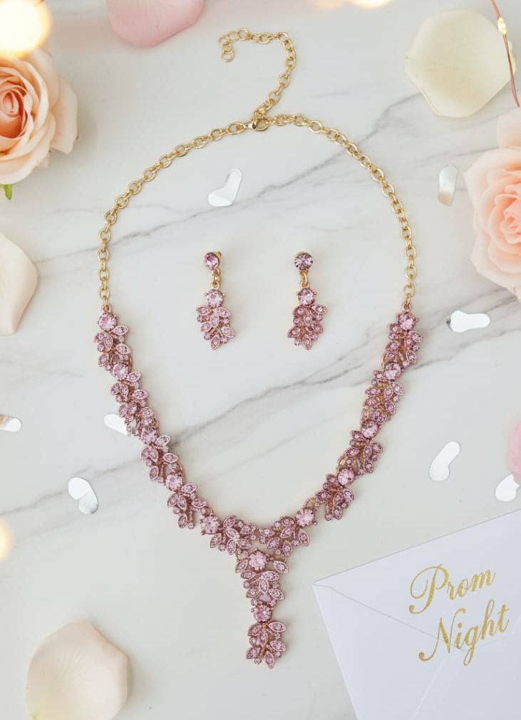 Beautiful Rose Pink Austrian Crystal Necklace Set