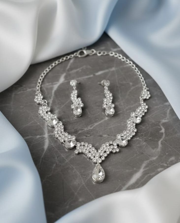 Crystal Silver Tone Bridal Necklace Set