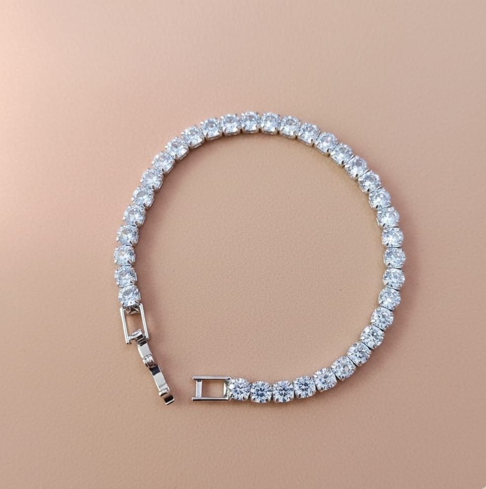 Elegant Silver-Tone Cz Tennis Bracelet