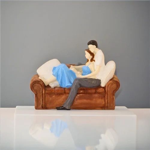 Resin Love Couple Statue Sitting On Sofa