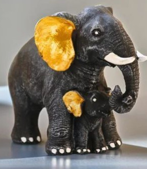 Resin Decorative Elephant Family Statue