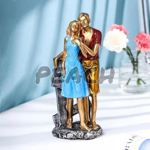 Standing Resin Romantic Couple Statue