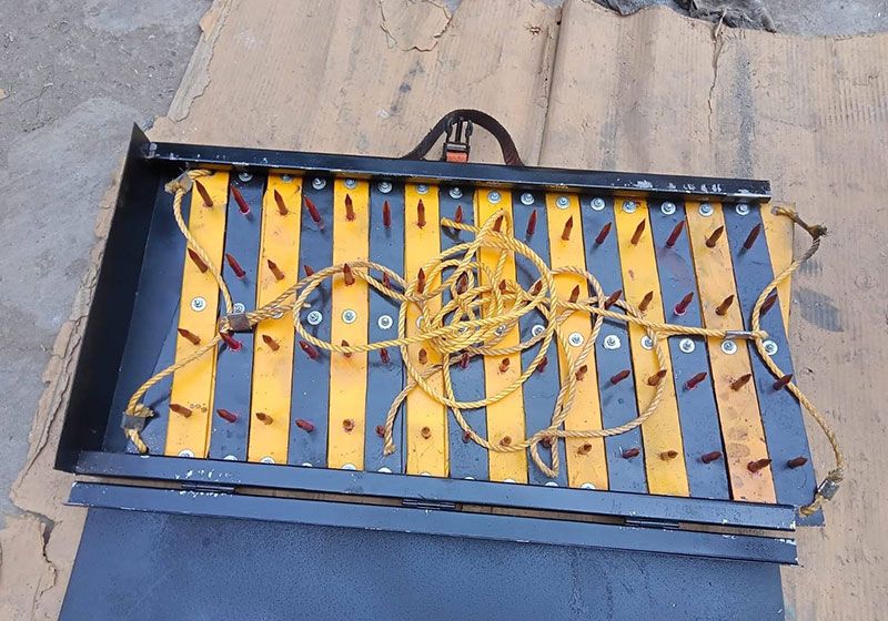 Scorpion Manual Tyre Killer