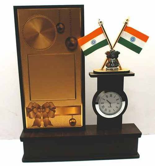 Table Top Wooden Memento