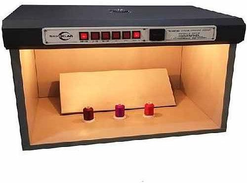 Superlab Color Matching Cabinet