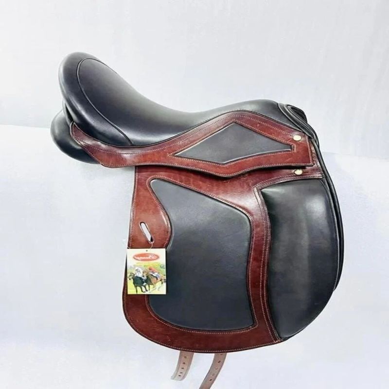 17.5 Inch Leather Dressage Saddle