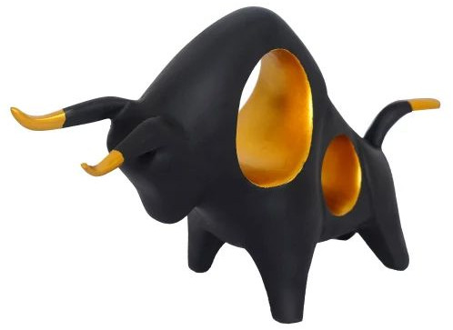 Polyresin Angular Bull Shape Bull Showpiece