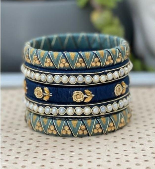 Ladies Fancy Handmade Bangle Set