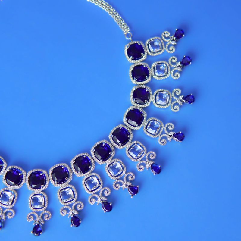 Artificial Cushion Necklace Set