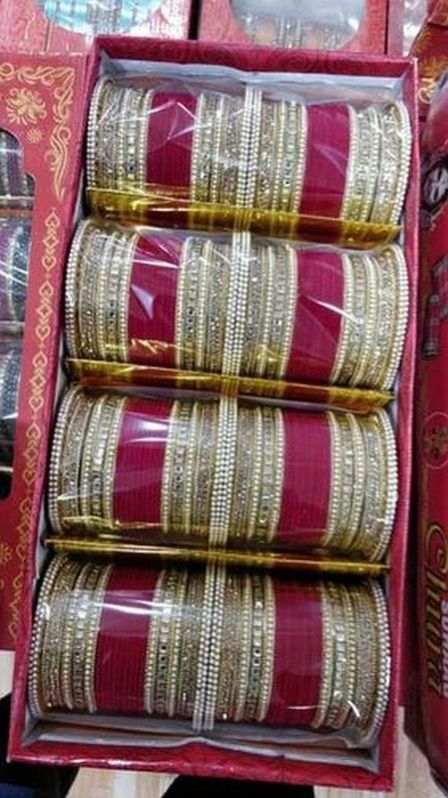 2.4 Inch Red And Golden Sip Chuda Set