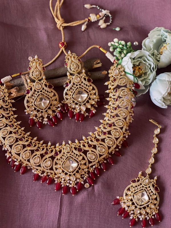 Ladies Traditional Polki Necklace Set