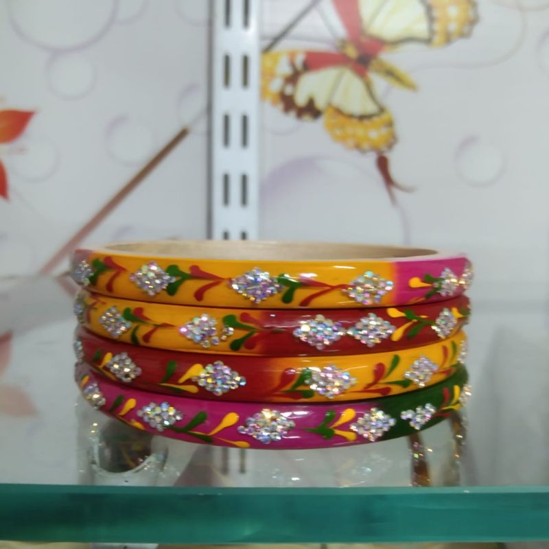 4 Pcs Multicolor Daily Wear Lac Bangle Set