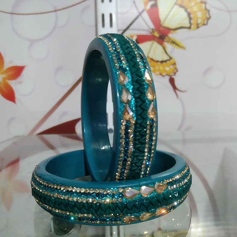 7 Lien Party Wear Green Stone Work Bangle Kada Set