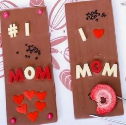 Mom Dark Chocolate Bars