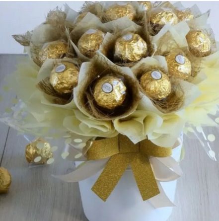 Yellow Scuttle Chocolate Bouquet