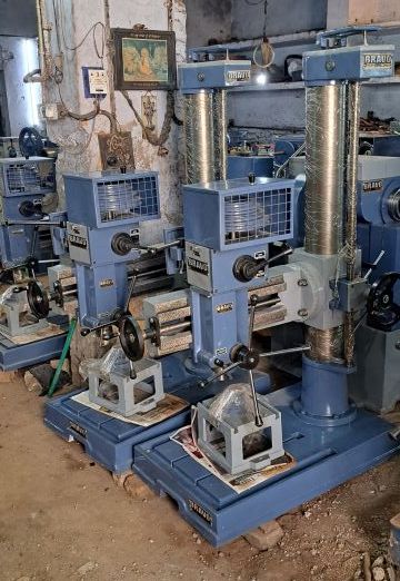 Single Double Geared Radial Drill Machine