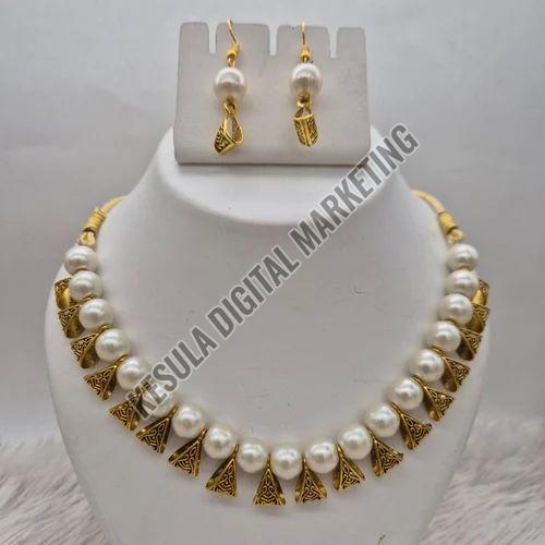 Imitation Pearl Necklace Set