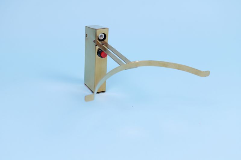 Hairline Drawing Device