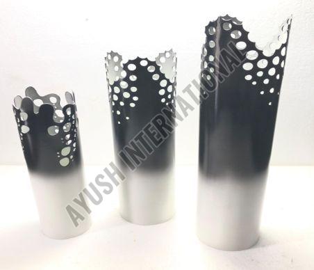Black and White Designer Iron Flower Vase