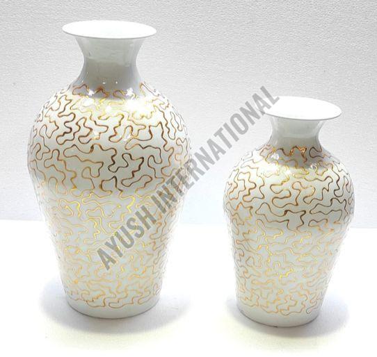 White Printed Decorative Iron Flower Vase