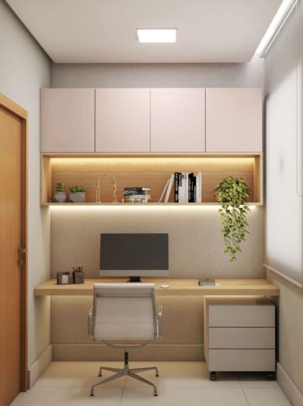 Modular Computer Table