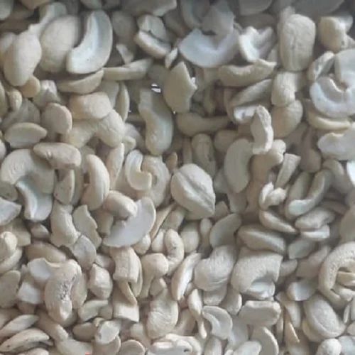 SW180 Split Cashew Nuts