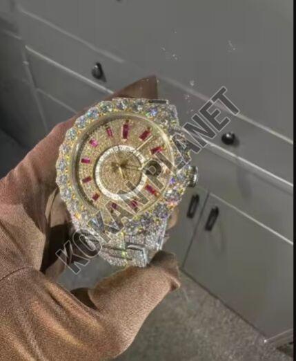 Mens Luxury Moissanite Diamond Iced Out Hip Hop Quartz Watch