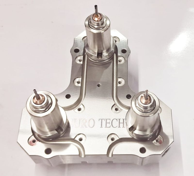 Hot Runner Dimple Type Valve Gate